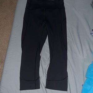Black Cropped Lulu Leggings